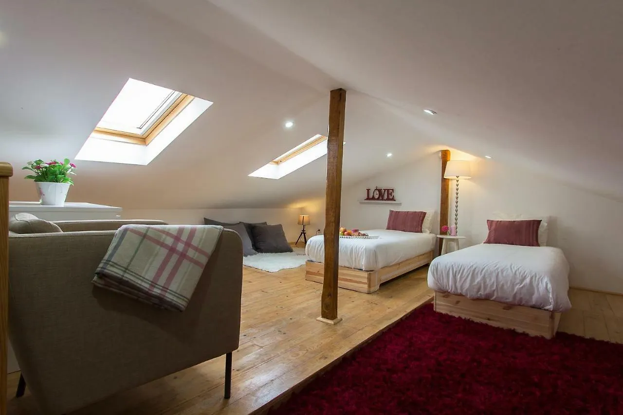 Alfama Regueira Duplex Apartment Lisbon