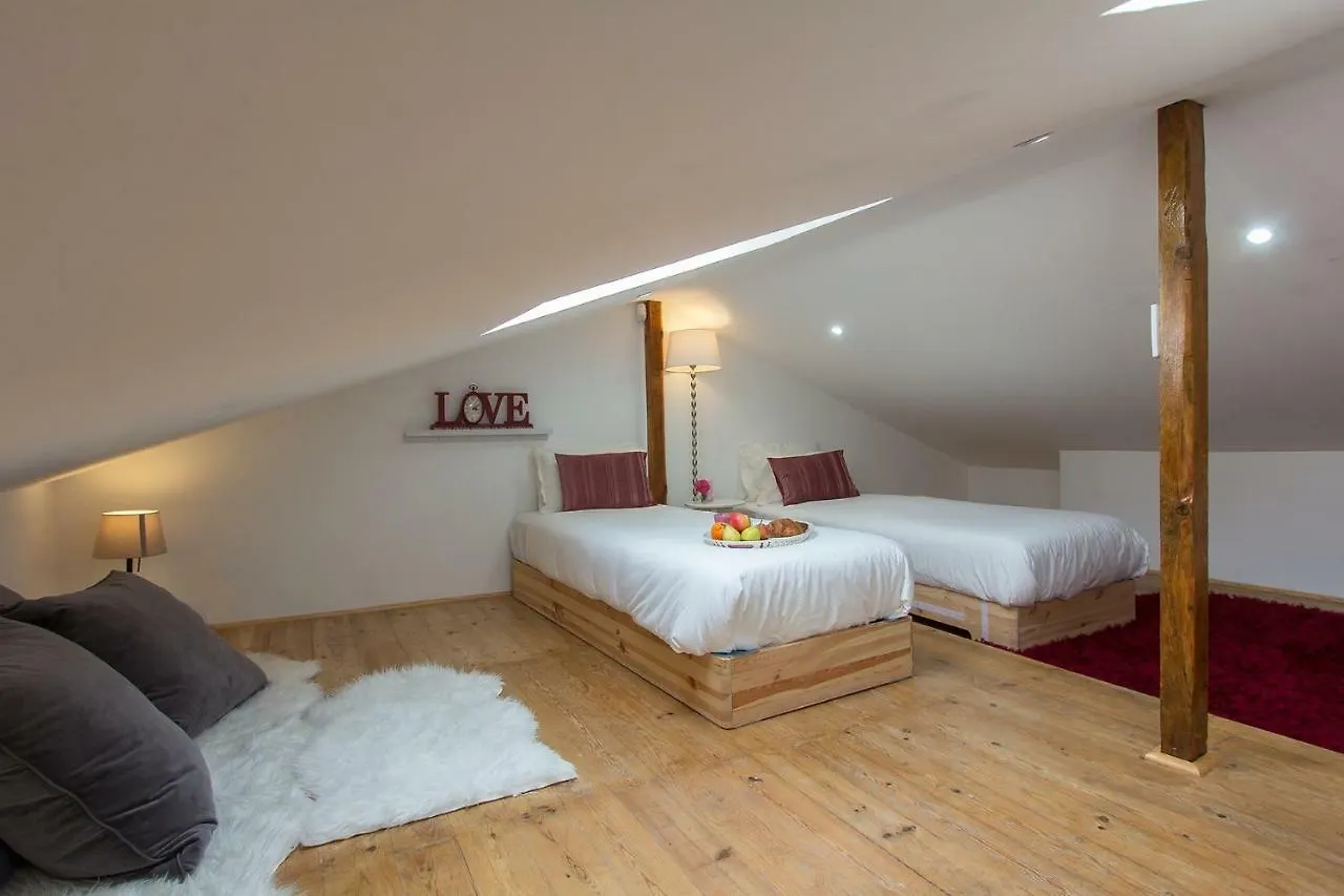 Alfama Regueira Duplex Apartment Lisbon